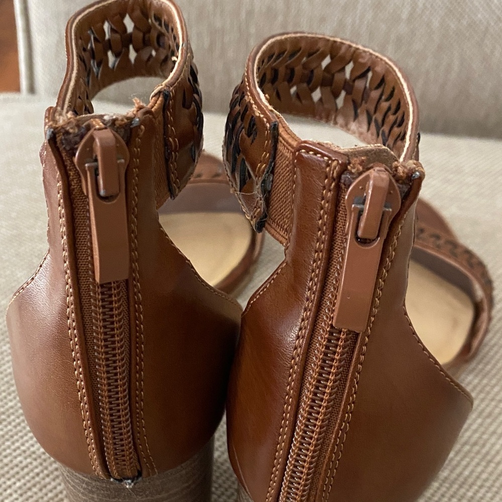 Chinese Laundry Tan Braided Ankle Strap Block Heel Sandals - Picture 7 of 7